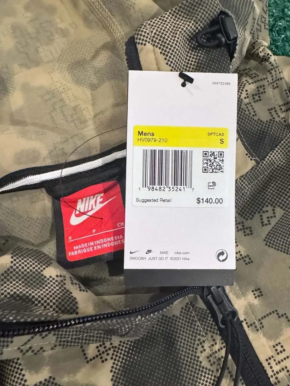Nike Men's Dri-FIT Woven Camo Windrunner Jacket HV0979-210